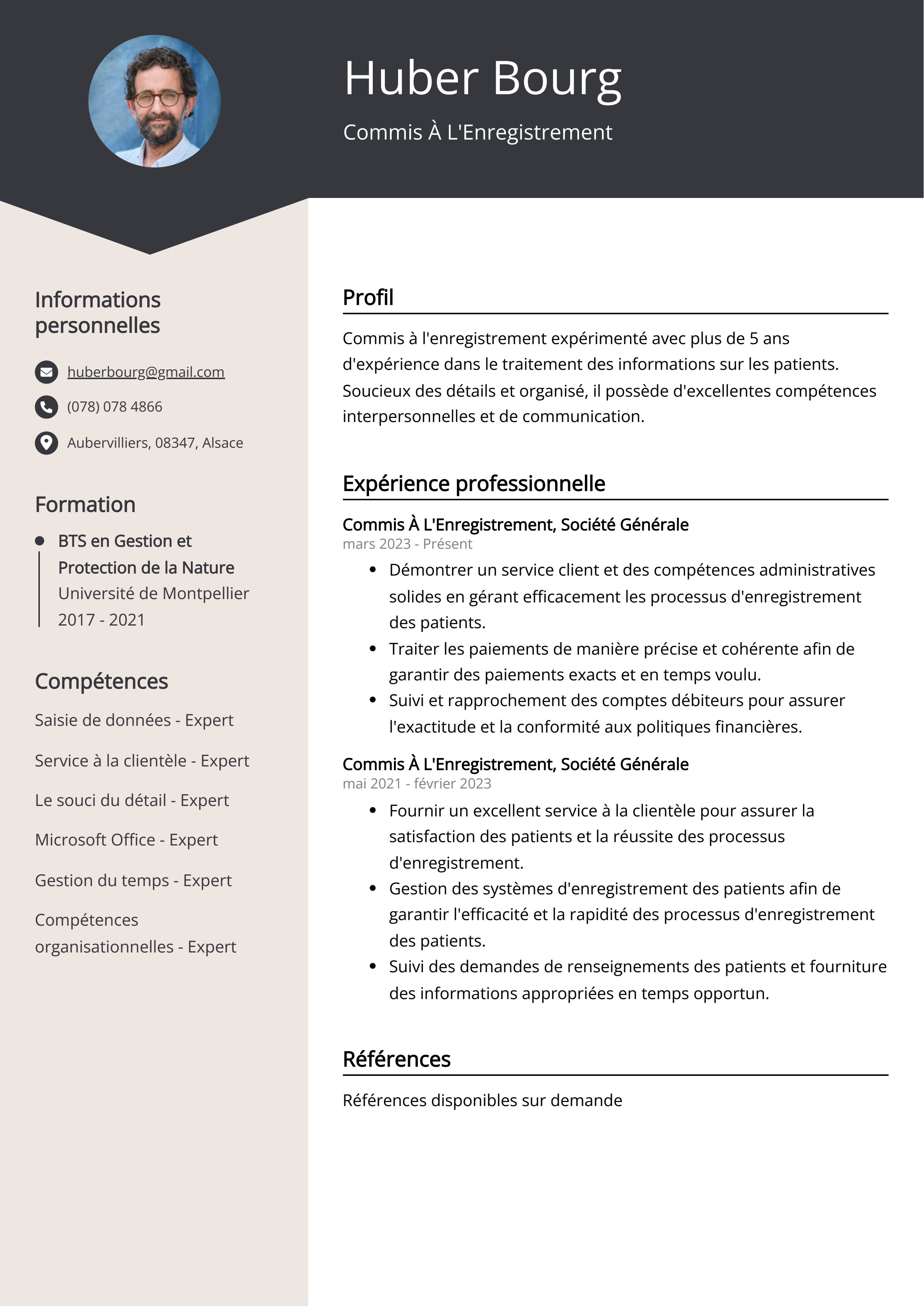 Commis À L'Enregistrement Exemple de CV