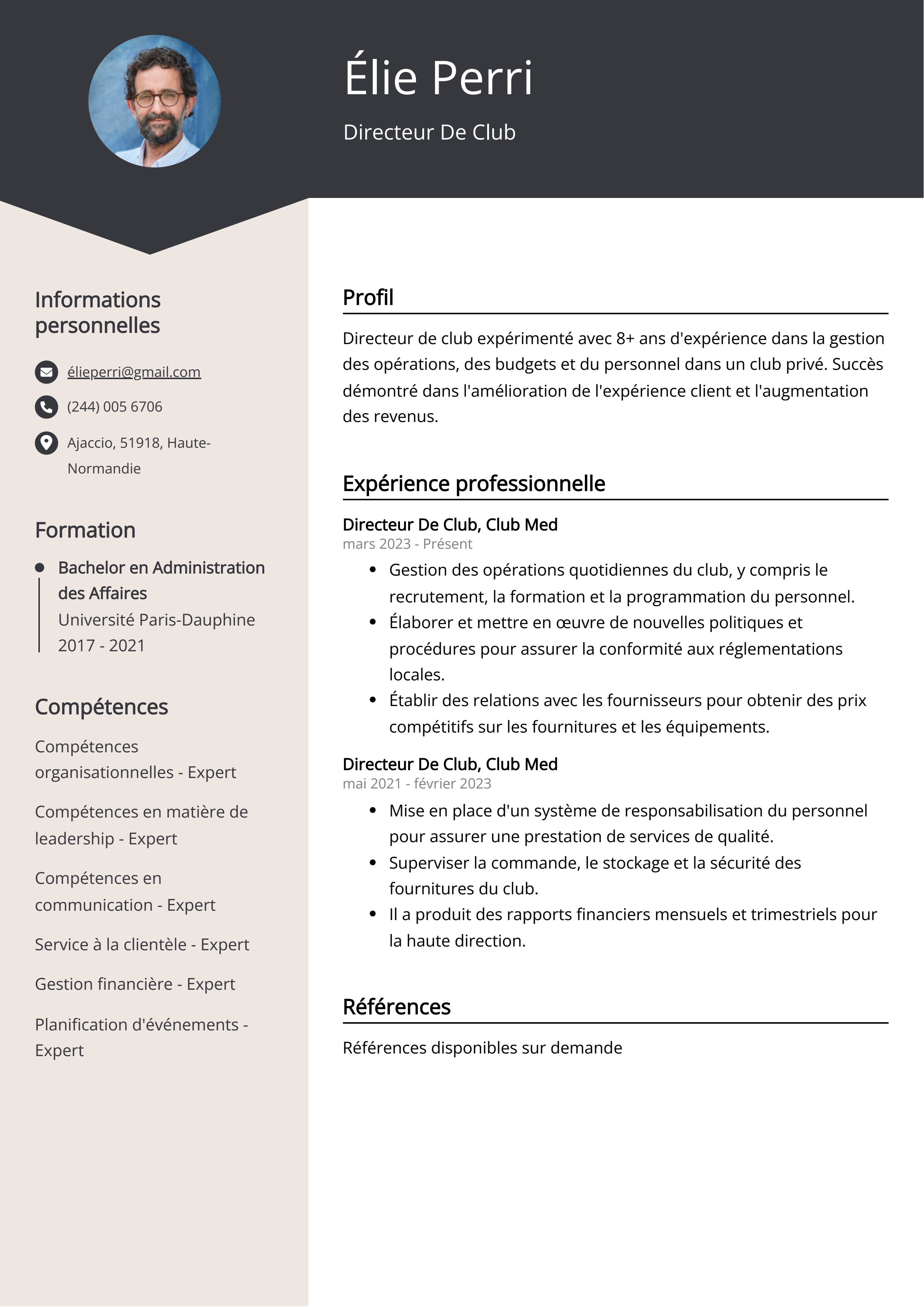 Exemple de curriculum vitae de directeur de club